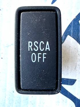 84415-04020 Toyota 2005-2011 Tacoma Rsca Off Button Control Oem
