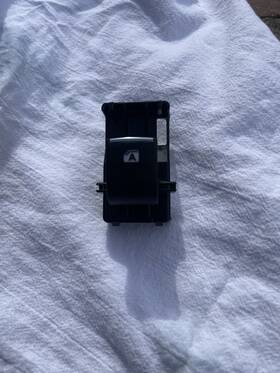 84810-0e050 Toyota Rear Left Side Power Window Switch Oem 2016 - 2023 Toy Tacoma Highla