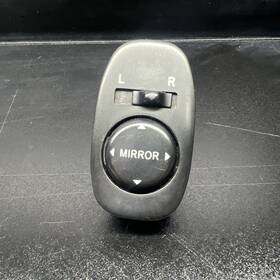 8487020110 Toyota 2001 - 2005 Lexus Is 300 Sedan Side View Mirror Adjustment Switch Button Oem