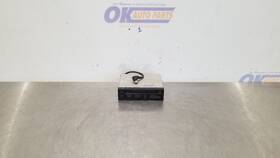 8627089101 Toyota 91 Land Cruiser Fj80 Oem Cd Disc Player