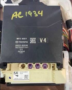 8922002e30 Toyota Used Interface Multiplexing Control Module Fits 2021 Corolla Multiplex N