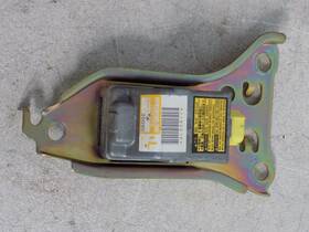 89830-30090 Toyota 98-05 Lexus Gs300 Driver Left Front Crash Impact Sensor Module With Bracket Oem