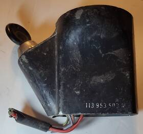 113953503m Volkswagen Vw 68-70 Beetle Bug Ignition Switch Housing German Oem