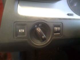 659.vw1n08 Volkswagen Dash Mounted Headlamp On/off Switch Passat 2008 156