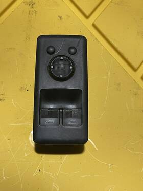 7d0959855 Volkswagen 1999-2004 Eurovan M Ster Power Window Switch