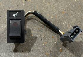 1363396 Volvo 84-89 740 Oem Right Heated Seat Switch