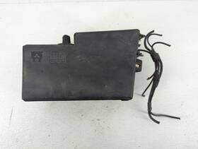 8688040 Volvo V40 Fusebox Fuse Box Relay Module R5qvz