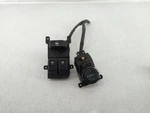 2013-2016 Hyundai Genesis Driver Left Door Master Power Window Switch L85T0. Fixed Price $33.68.