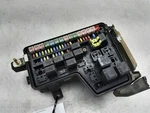 2004-2005 Dodge Ram 2500 Engine Fuse Box Oem. Fixed Price $164.99.