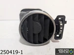 Oem 2006-2009 Land Rover LR3 4.4L Right Passenger Center Dash Air Ac Vent. Fixed Price $29.99.