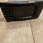 03-08 Mercedes-benz E350 Radio Receiver Cd Player Command Navigation Display. Fixed Price $85.00.