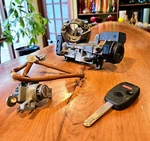 2005-2007 Honda Odyssey Ignition Switch And Door Lock Set With 1 Key Oem 05-07. Fixed Price $149.99.