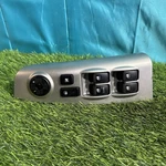 05-10 Sportage Left Driver Master Power Window Switch Control Assembly Black. Fixed Price $30.00.