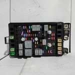 07 Trailblazer Envoy Rainer 4.2L Under Hood Engine Relay Fuse Box 25790683. Fixed Price $109.94.