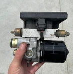 1995-1997 Jaguar XJ6 Xjr XJ12 Abs Dsc Anti Lock Brake Pump Module Oem. Fixed Price $188.99.
