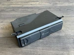 Genuine Mercedes-benz 03-09 Class 6 Disc Cd Changer 203 870 33 89. Fixed Price $50.00.