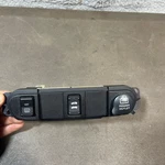 Oem Chrysler Pt Cruiser 05 Power Convertible Folding Top Open Close Switch. Fixed Price $62.99.