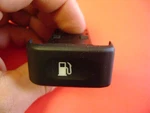 99-04 Land Rover Discovery Ii Fuel Gas Door Release YUG000870PUY 01 02 03 D7. Fixed Price $9.94.