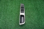 2007 Nissan Versa Driver Window Switch Oem 80961EL11A. Fixed Price $30.00.