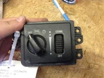02 Dodge Dakota Interior, Head-lamp Switch W/o Fog 104739. Fixed Price $65.00.