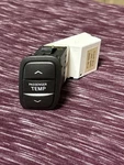 01-06 Lexus UCF30L LS430 Dash Passenger Temperature Control Button Switch Oem. Fixed Price $21.00.