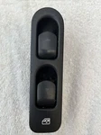2003-05 L200 Oem Right Passenger Side Front Power Window Switch Lights Up. Fixed Price $25.00.