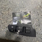 2010-2013 Kia Forte Driver Door Master Window Switch 935701M100 Oem 835 1D4-B6. Fixed Price $28.30.