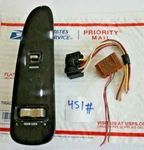 F8VB-14529-ADW 1998-2002 Lincoln Town Car Passenger Side Window Switch Right. Fixed Price $49.95.
