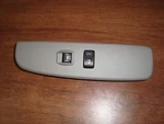 Buick Gm Oem 06-07 Rainier Front Door-window Switch 25811580. Fixed Price $125.00.