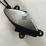 Hyundai Veloster Passenger Bag Light 299103771 2017 2016 2015 2014. Fixed Price $19.75.