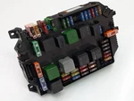 07-10 Mercedes W221 S550 S63 S600 Front Fuse Relay Box Sam Module 2215402450. Fixed Price $195.00.
