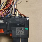Vw Audi Multifunction Relay Fuse Box Oem 5Q0937615C H8. Fixed Price $45.00.