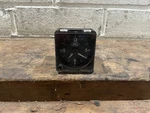 Range Rover P38 2.5 4.0 4.6 V8 Central Dash Green Face Time Clock YFB100460. Fixed Price $47.00.