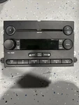2007/2008 Ford Mustang Am/fm Radio Cd MP3 Receiver 7RST-18C869-MC Oem. Fixed Price $38.50.