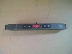 05 - 07 Land Rover LR3 Hazard Switch YUL500440WUX. Fixed Price $12.50.