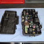 2002-2004 Acura Rsx Oem Engine Bay Under Hood Fuse Box 38250-S6M-A01. Fixed Price $75.00.