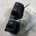 2023-2025 Kia Sportage Front Right Side Door Unlock & Window Switch #109190. Fixed Price $50.00.