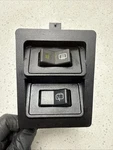 1989-1992 Ford Bronco Ii 2.9L Rear Defrost Wiper Switch W/ Bezel Oem. Fixed Price $42.65.