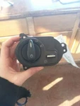 Focus 2006 Dash/interior/seat Switch 1379304. Fixed Price $41.52.