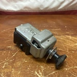 Motorcraft Headlight Switch Ford B600 F600 F650 F750 F800. Fixed Price $40.00.