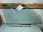 86-93 Mercedes 190E 190D W201 Front Rh Passenger Right Window Door Glass. Fixed Price $150.00.