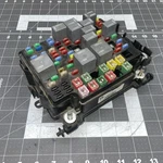 2003 2005 Silverado 1500 Hummer H2 Avalanche Engine Fuse Relay Junction Box. Fixed Price $114.99.