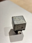 84-91 Bmw 318IS 325IS Series E30 Oem Fuel Injection Relay Bosch 0332204401. Fixed Price $10.00.
