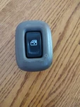 Chevrolet Trailblazer Left Rear Window Switch Oem 15186675 2002 2003 2004. Fixed Price $14.00.
