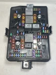 Gm Oem 19-22 Sierra 1500 Electrical Relay-fuse Box 86771158. Fixed Price $195.03.