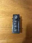 4WD Transfer Case Selector Switch Part Number 15709327. Fixed Price $15.00.