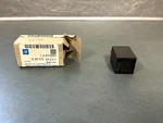 Gm Oem Nos 9173591 Rear View Mirror Defogger Relay 1997-2001 Cadillac Catera. Fixed Price $49.99.