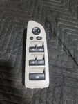 08-13 Bmw E88 Series Convertible Master Window Lifter Switch Button Oem #127. Fixed Price $110.00.