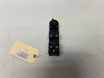 15-23 Jeep Renegade Front Left Door Power Master Window Switch, Oem LOT3430. Fixed Price $34.30.