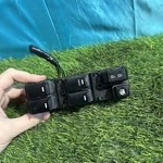 11-15 Sorento Driver Master Window Lock Switch Oem 4120-10. Fixed Price $45.00.